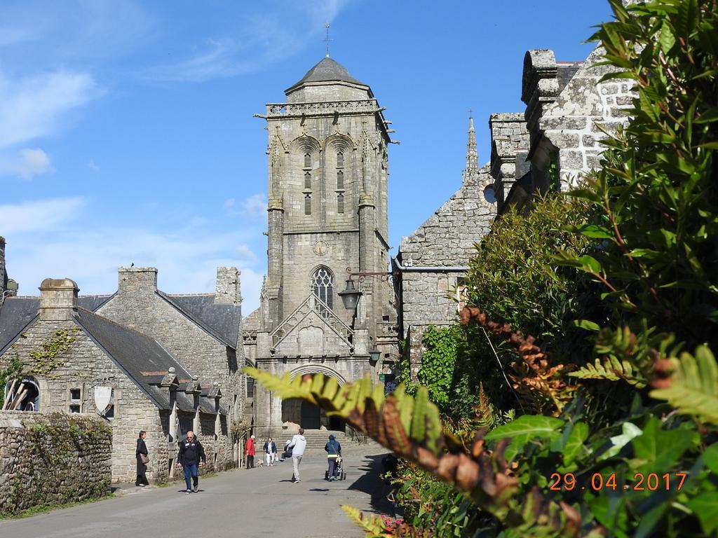 Logis Le Prieure Otel Locronan Dış mekan fotoğraf